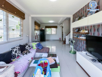 *****บ้านแฝดมือสอง นนทบุรี ม.ศุภาลัยวิลล์ ราชพฤกษ์-บางบัวทอง เนื้อที่กว้างขวางเกือบ 40 ตร.ว. ฟังก์ชัน 3 ห้องนอน 2 ห้องน้ำ ที่จอดรถ 2 คัน บ้านสภาพสวย พร้อมของแถมแบบจัดเต็ม พร้อมเข้าอยู่ได้เลย! โครงการตั้งบนทำเลเดินทางสะดวก ใช้เวลาเพียง 15 นาทีถึงรถไฟฟ้าสายสีม่วง "สถานีบางพลู" และจุดขึ้นทางด่วน "กาญจนาภิเษก" จองเลย!